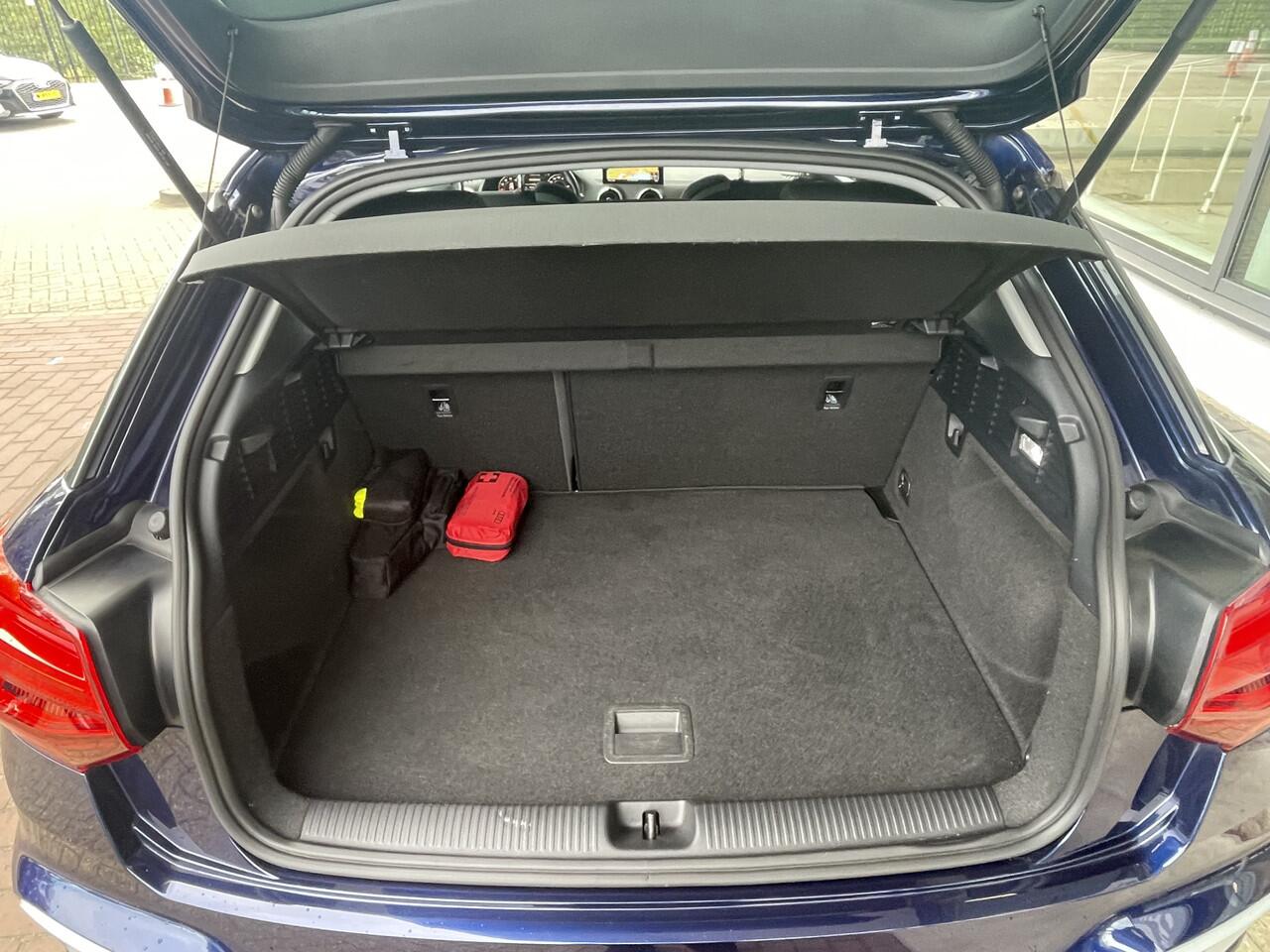 Audi Q2 35 TFSI Advanced edition / 150PK / Climate / Navi / PDC / 17 Inch