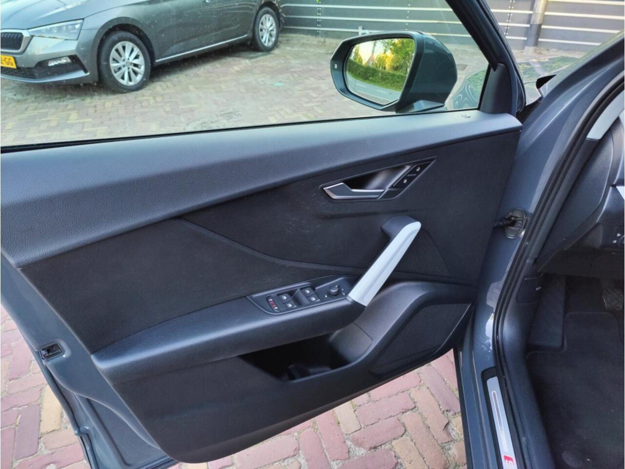 Audi Q2 30 TFSI S-Line Edition