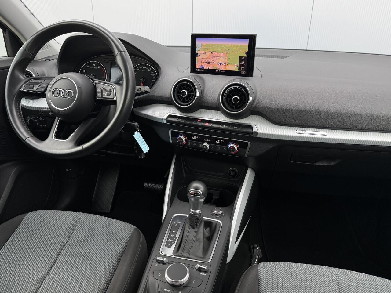 Audi Q2 30 TFSI Design Automaat Navigatie/Climate.