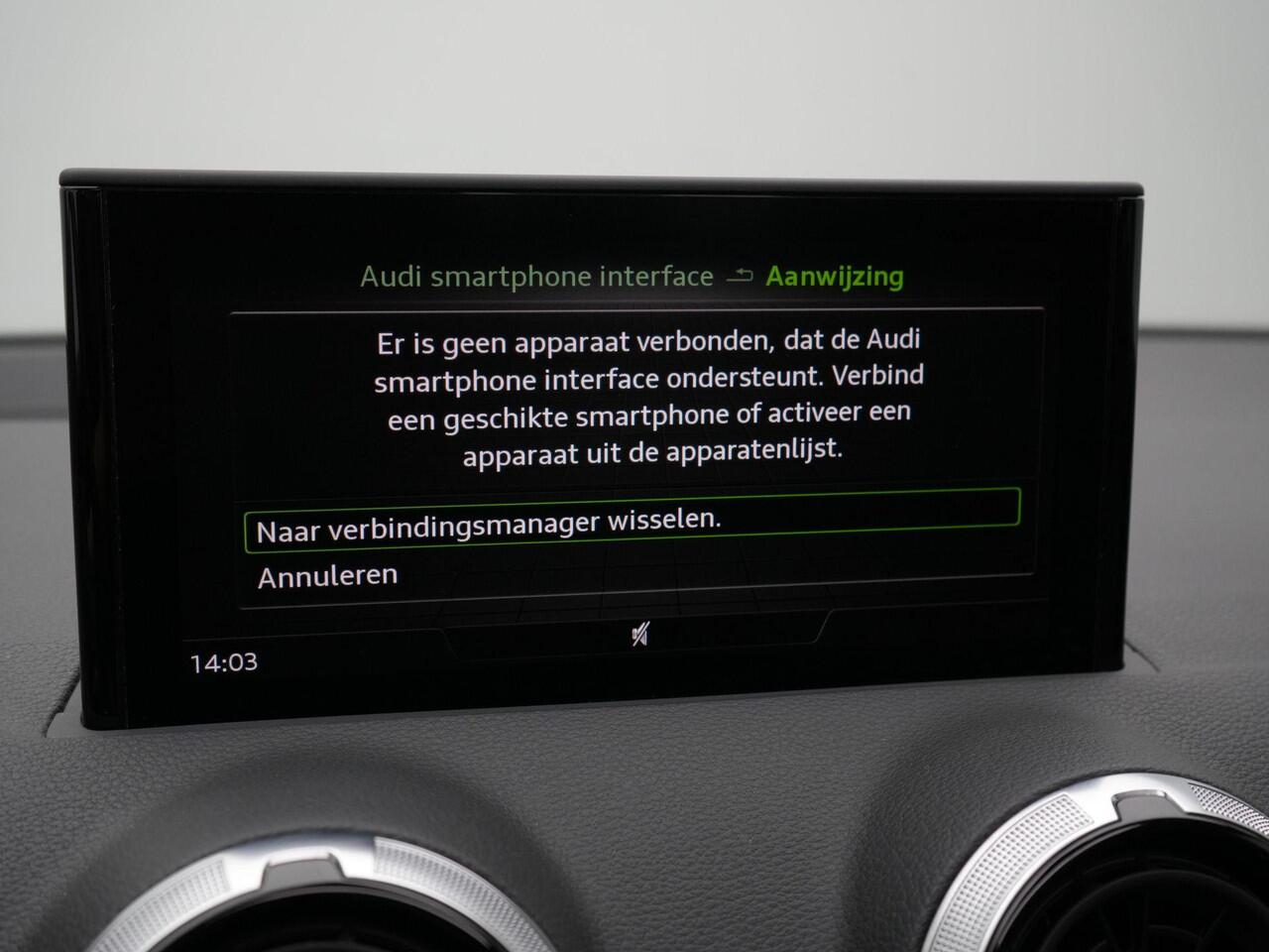 Audi Q2 35 TFSI 150 pk S-tronic Advanced edition / S-Line | Panoramadak | Matrix LED | Achteruitrijcamera | Stoelverwarming