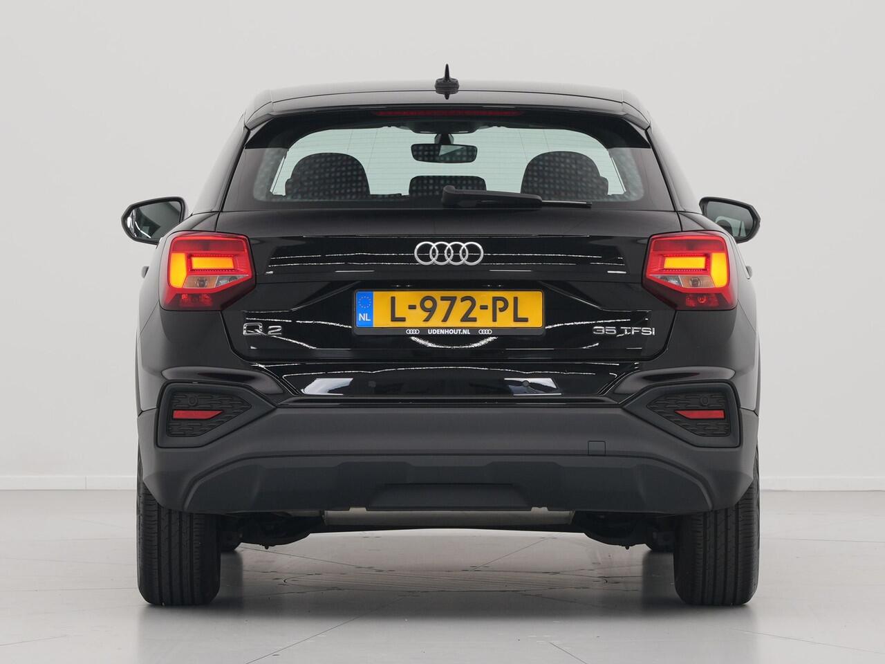 Audi Q2 35 TFSI 150pk Pro Line S-tronic Navi via App Clima Pdc Front Assist Dab 88