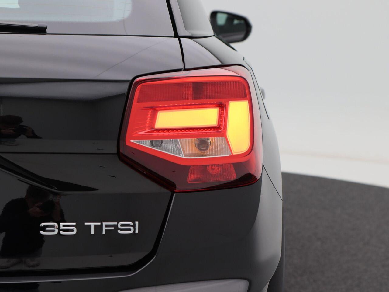 Audi Q2 Pro Line 35 TFSI |150 PK | Achteruitrij camera | Panoramadak |