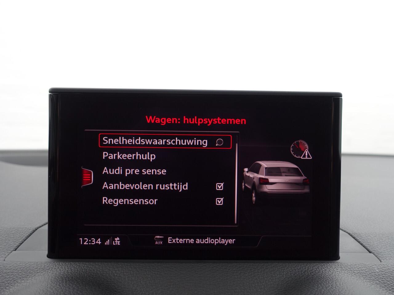 Audi Q2 35 TFSI S Competition Aut- Two Tone, Xenon Led, Park Assist, Stoelverwarming, Navi, Clima, Cruise