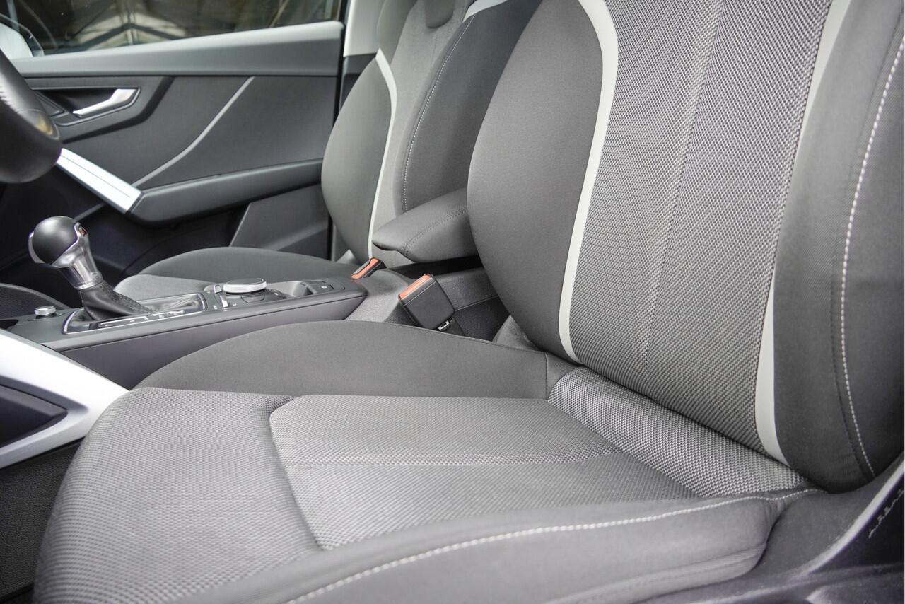 Audi Q2 35 TFSI 150PK! Automaat Epic BJ2020 Lmv 17" | Led V+A | Pdc | Navi | Dynamische knipperlichten | Climate control | Cruise control | Getint glas