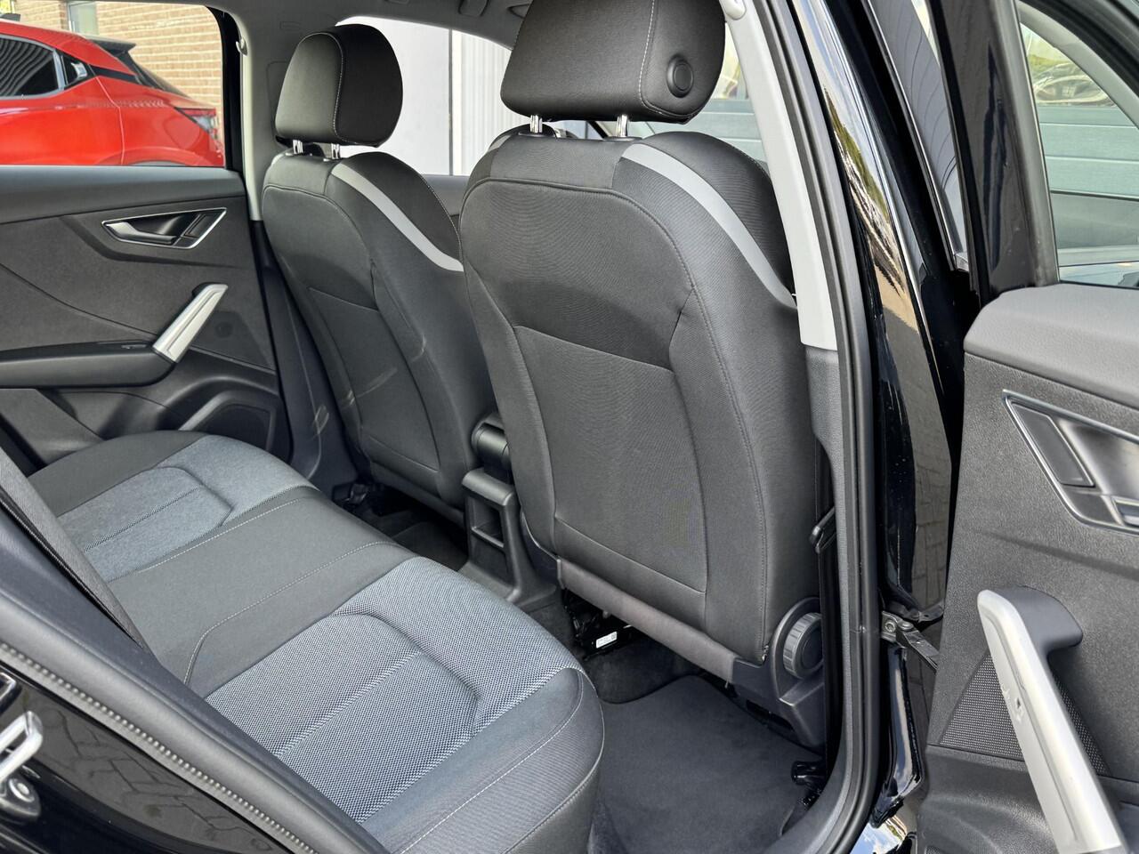 Audi Q2 35 TFSI BUSINESS EDITION I CLIMATE CONTROL I APPLE CARPLAY I CRUISE CONTROL I NAVIGATIE I STOELVERWARMING