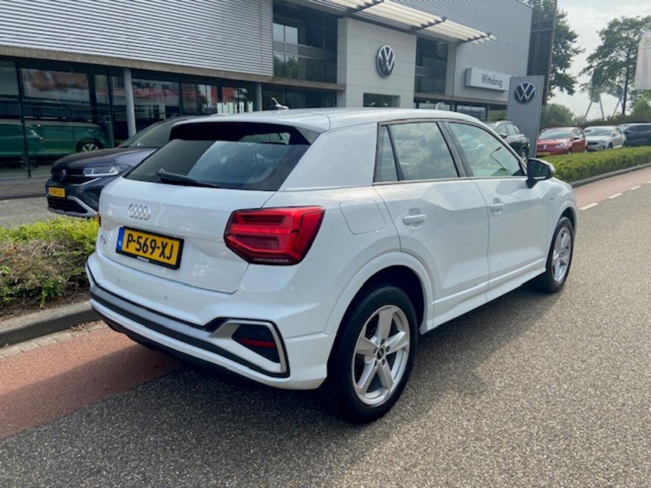 Audi Q2 30 TFSI 110pk S Edition / S-Line Exterieur & Interieur / LED / Virtual Cockpit / Navigatie / Parkeersensoren Achter / 17" LMV
