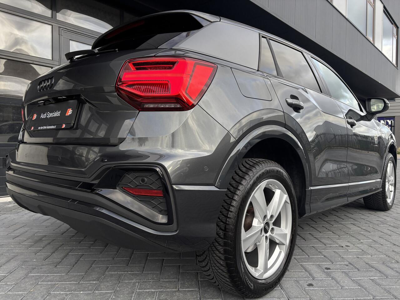Audi Q2 35 TFSI S-line Black Edition