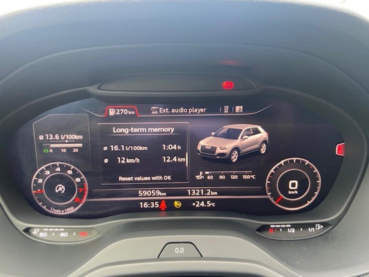 Audi Q2 30 TFSI 110pk S Edition / S-Line Exterieur & Interieur / LED / Virtual Cockpit / Navigatie / Parkeersensoren Achter / 17" LMV