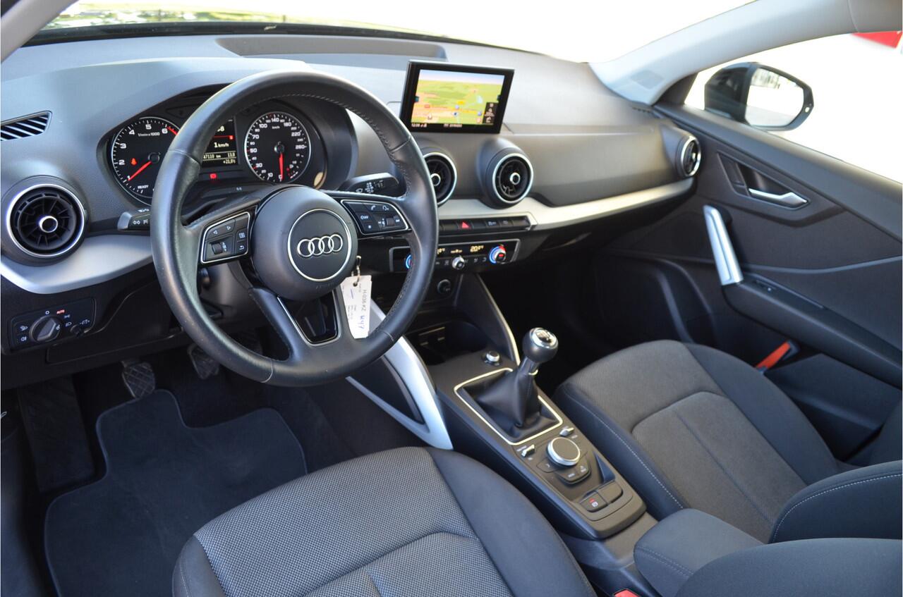 Audi Q2 30 TFSI epic LED koplampen | Carplay | NL auto | Climate