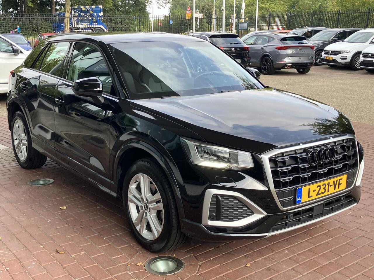 Audi Q2 30 TFSI Advanced edition Navigatie, Climate-control, lichtmetalen velgen