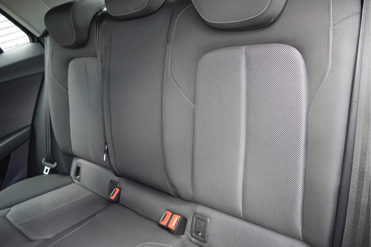 Audi Q2 35 TFSI 150PK! Automaat Epic BJ2020 Lmv 17" | Led V+A | Pdc | Navi | Dynamische knipperlichten | Climate control | Cruise control | Getint glas