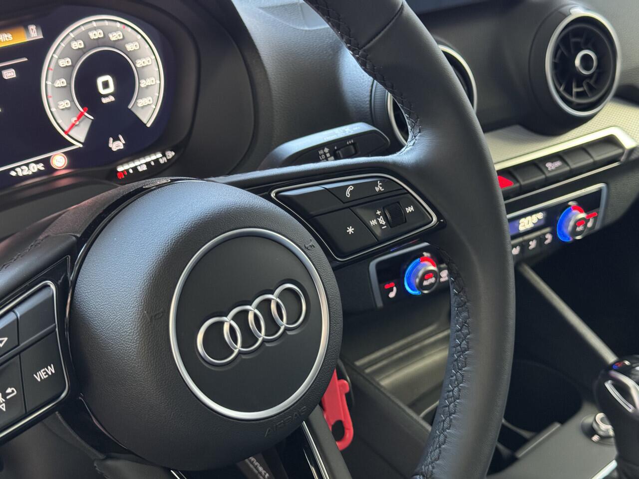 Audi Q2 35 TFSI 1.5 S EDITION FACELIFT 150 PK VIR.COCKPIT TOUCHSCREEN CARPLAY NAVI CAMERA LED STOELVERW. PDC 2025 "Audi rijden begint bij Topautos.nl - 20 Audi topmodellen direct op voorraad!"