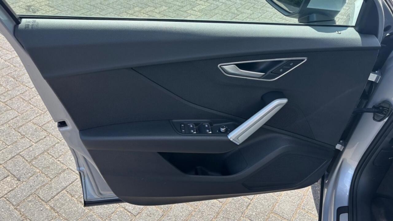 Audi Q2 30 TFSI Bns edition - Clima - CarPlay - Virtual Cockpit -NAP-NL