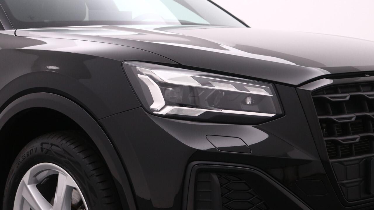 Audi Q2 35 TFSI S Edition | Stoelverwarming | Adaptive cruise | Carplay |