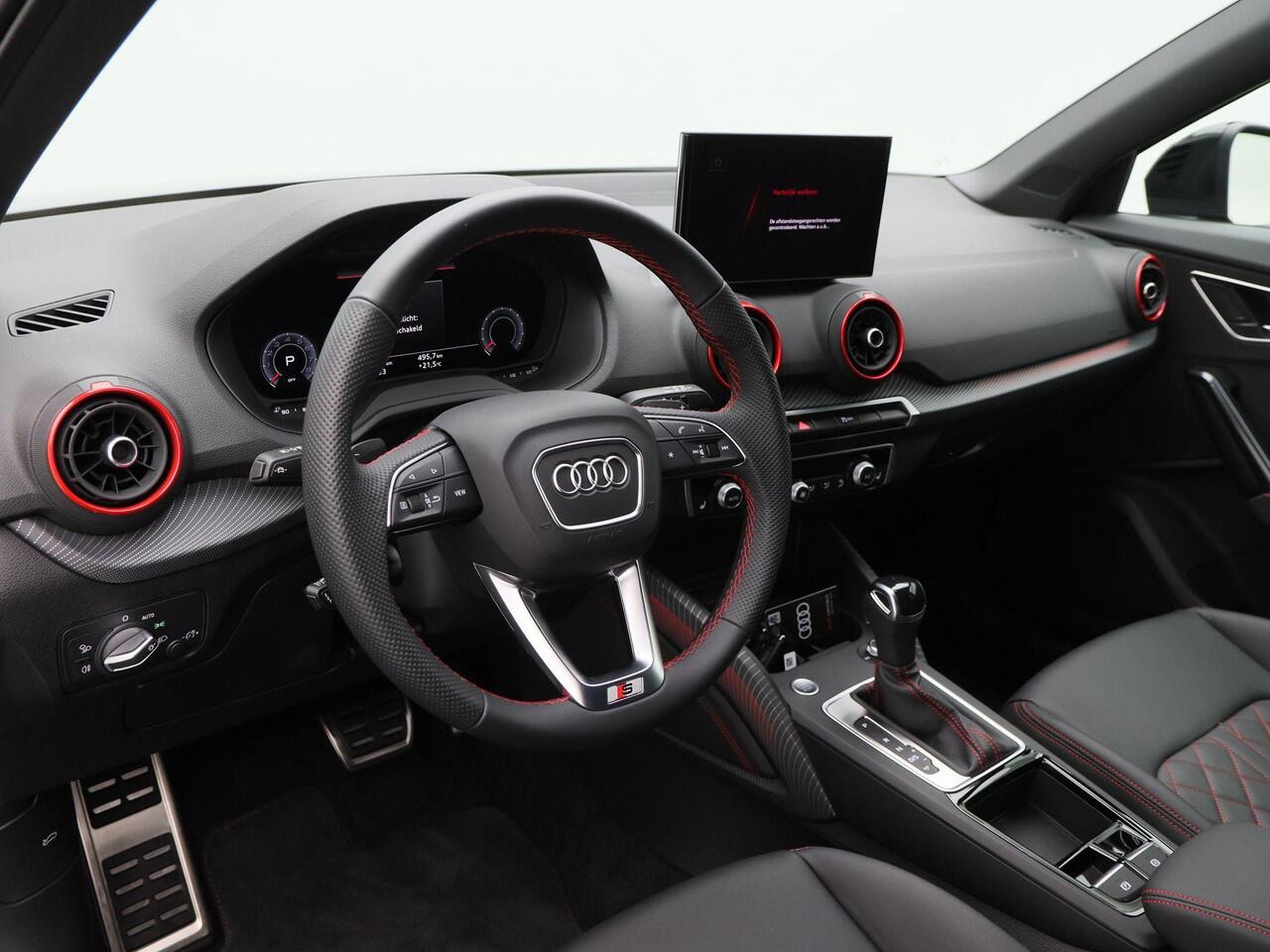 Audi Q2 35 TFSi 150 Pk Automaat S-Line | Trekhaak | Adaptive Cruise | Volledig Leder | Full LED | Camera | Navigatiesysteem | Stoel Verwarming | Elektrische Achterklep | Parkeersensoren | 18 Inch | 5.207 Km!