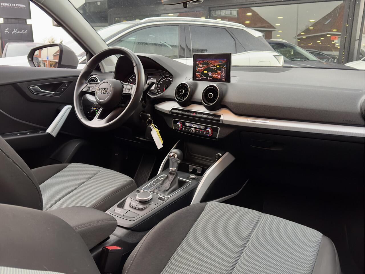 Audi Q2 35 TFSI AUT7 PRO-LINE. NAVI AIRCO LED LMV PDC