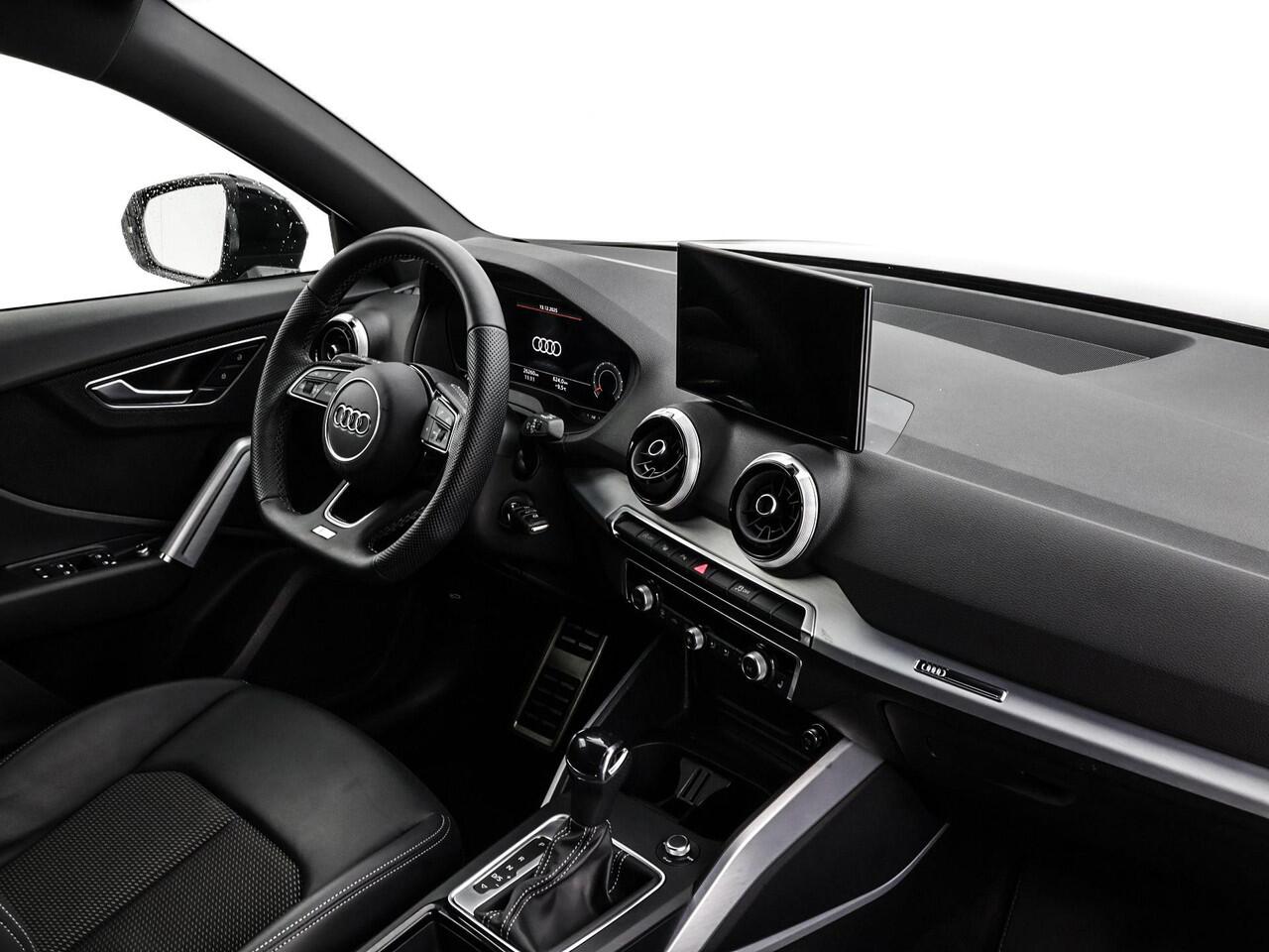 Audi Q2 35 TFSI 150pk S-tronic S Edition · Camera · Apple/Android Car Play · P-Sensoren · Stoelverwarming · 17'' Inch · Garantie t/m 13-07-2029 of 100.000km