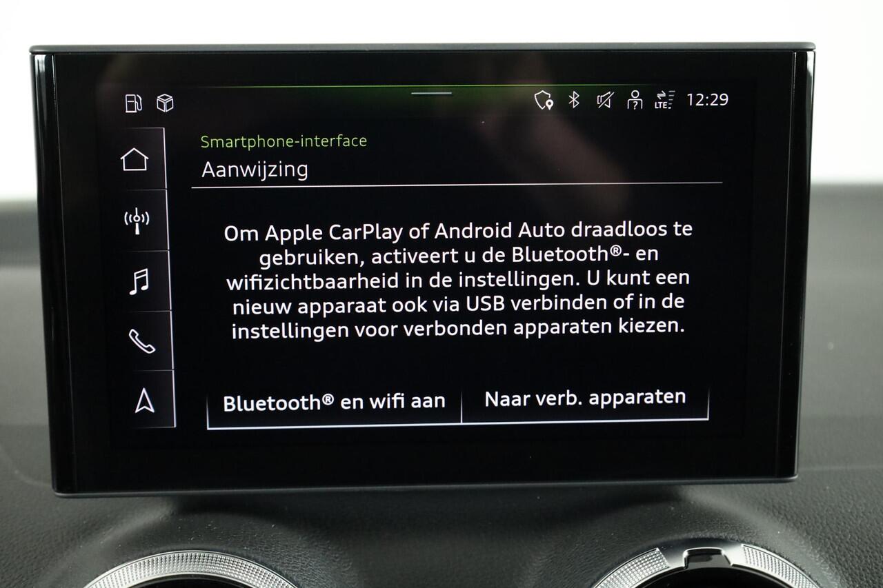 Audi Q2 35 TFSI S Edition 150pk S-tromic | Stoelverwarming | Optiek pakket zwart plus, | 18 inch lichtmetalen velgen | Audi soundsysteem