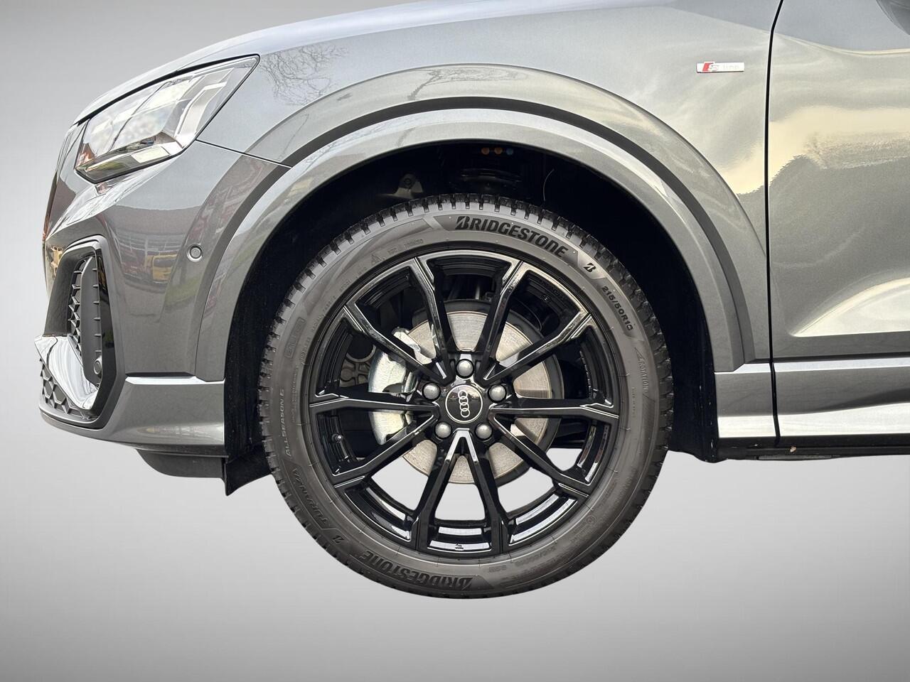 Audi Q2 35 TFSI S Edition Panoramadak NL-Auto, 1e Eigenaar!