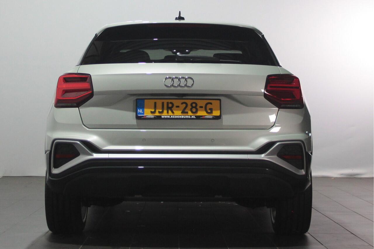 Audi Q2 35 TFSI S Edition - Automaat - Camera / Carplay / Stoelverw.