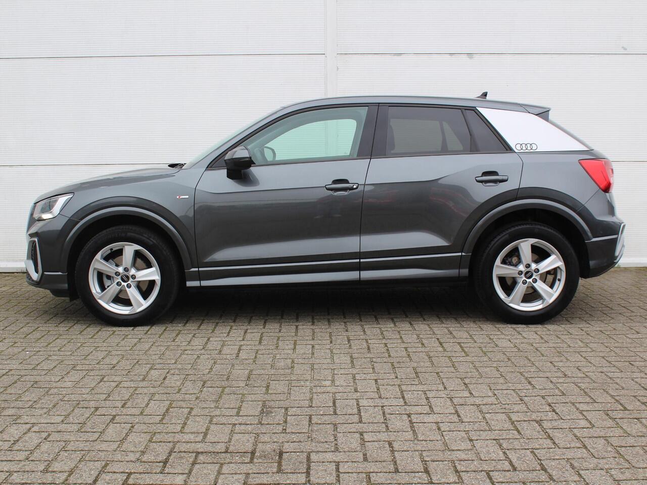 Audi Q2 35 TFSI S Edition Automaat / 1500KG Trekgewicht / S-Line / Navigatie + Apple Carplay/Android Auto / Cruise Control / Climate Control / Stoelverwarming Voor / Bluetooth /