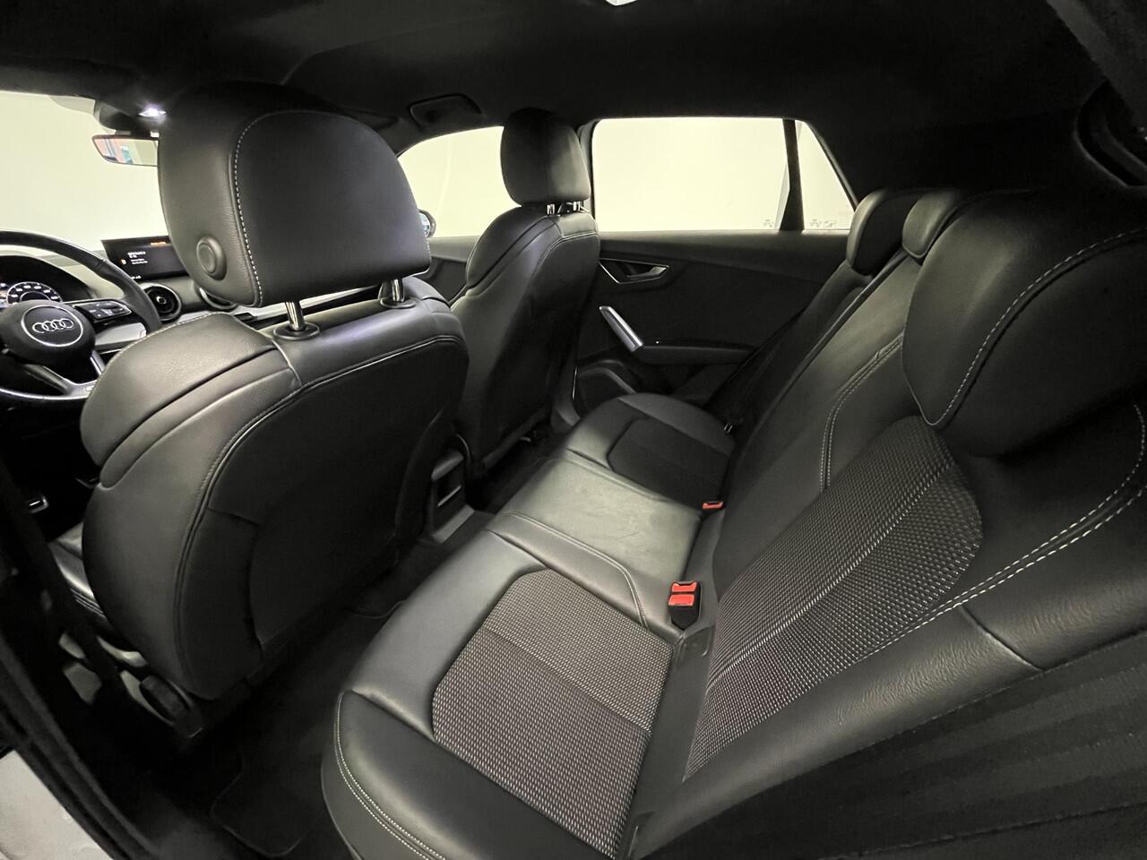 Audi Q2 30 TFSI S-Line | ORG.NL | VIRTUAL | CARPLAY |