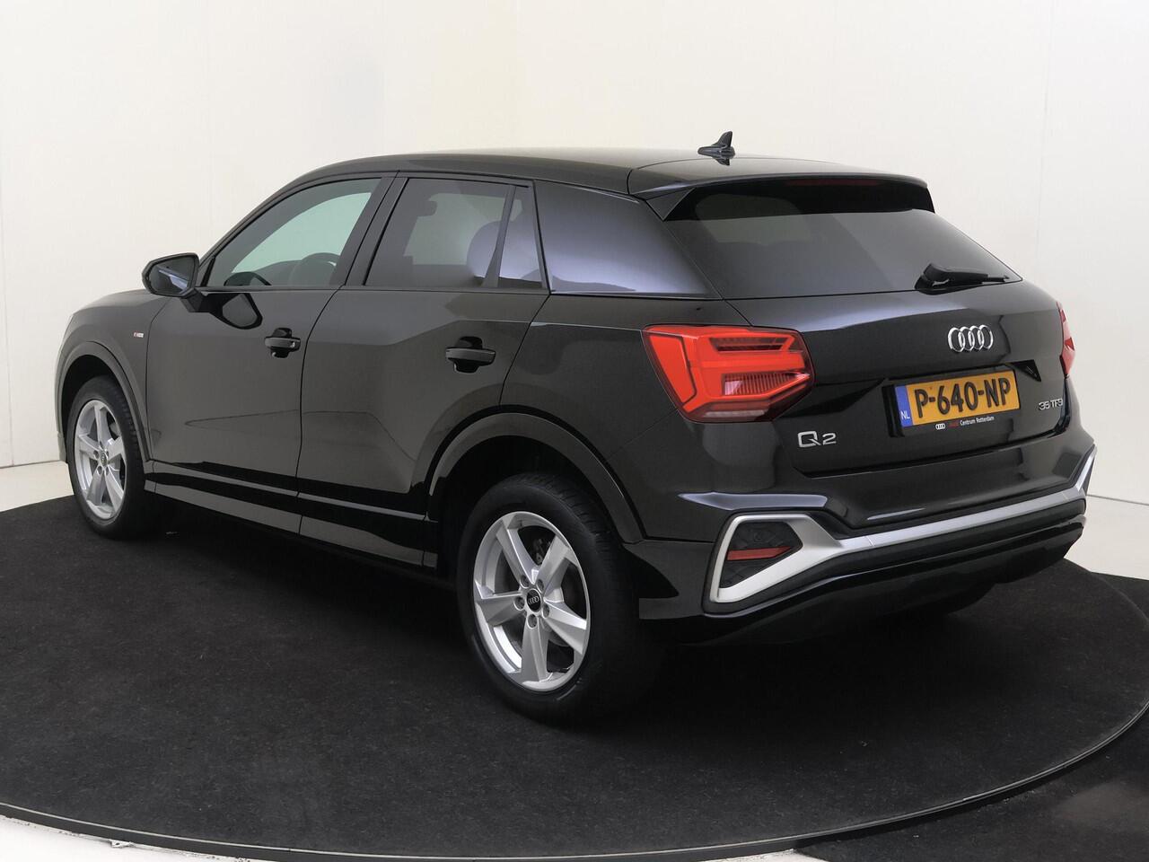 Audi Q2 35 TFSI S Edition | LED matrix verlichting | CarPlay | Virtual cockpit | Cruise control | Navigatie | S-line interieur | Climate control |