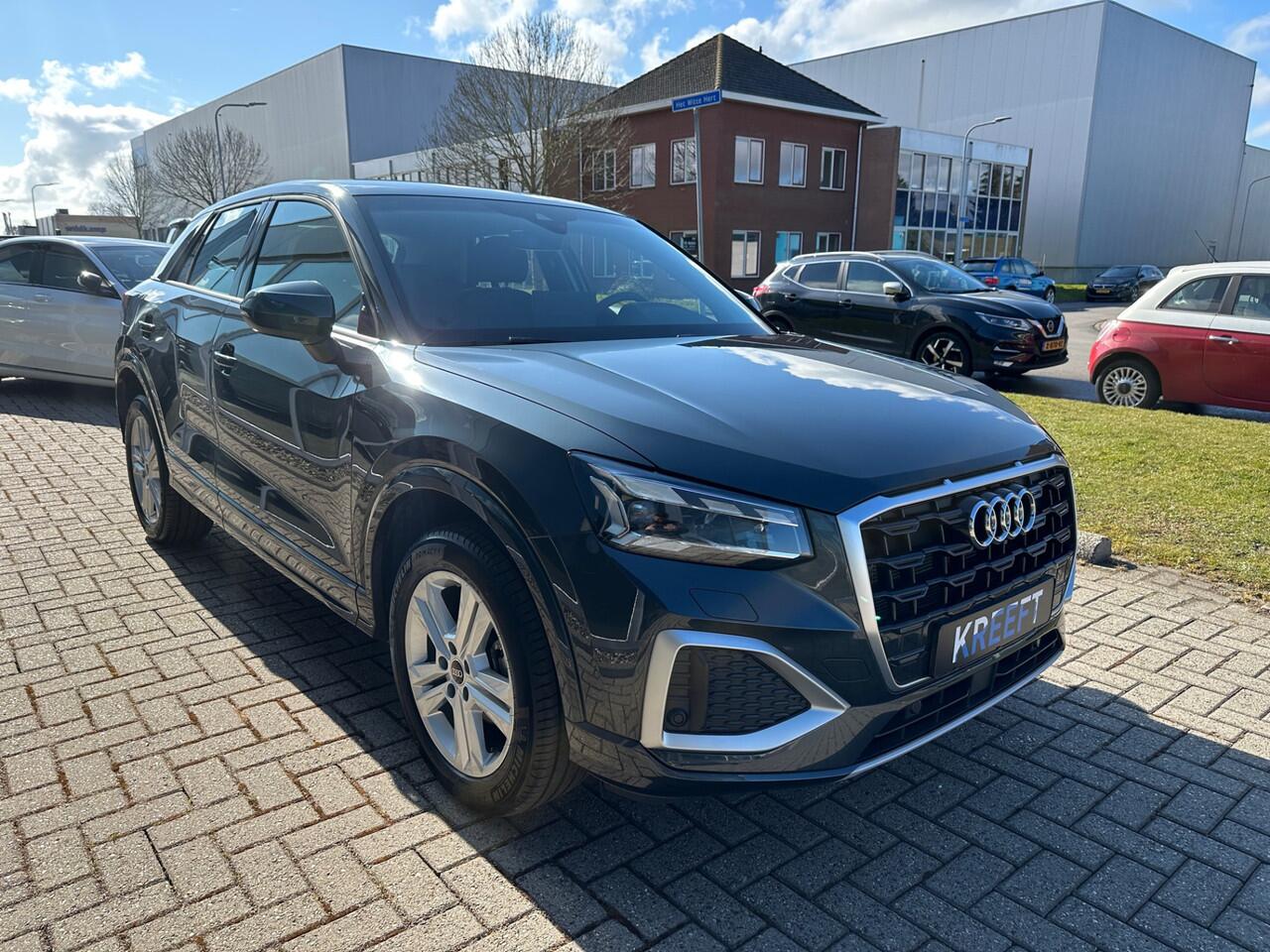 Audi Q2 35 TFSI Sport App connect | Virtueel