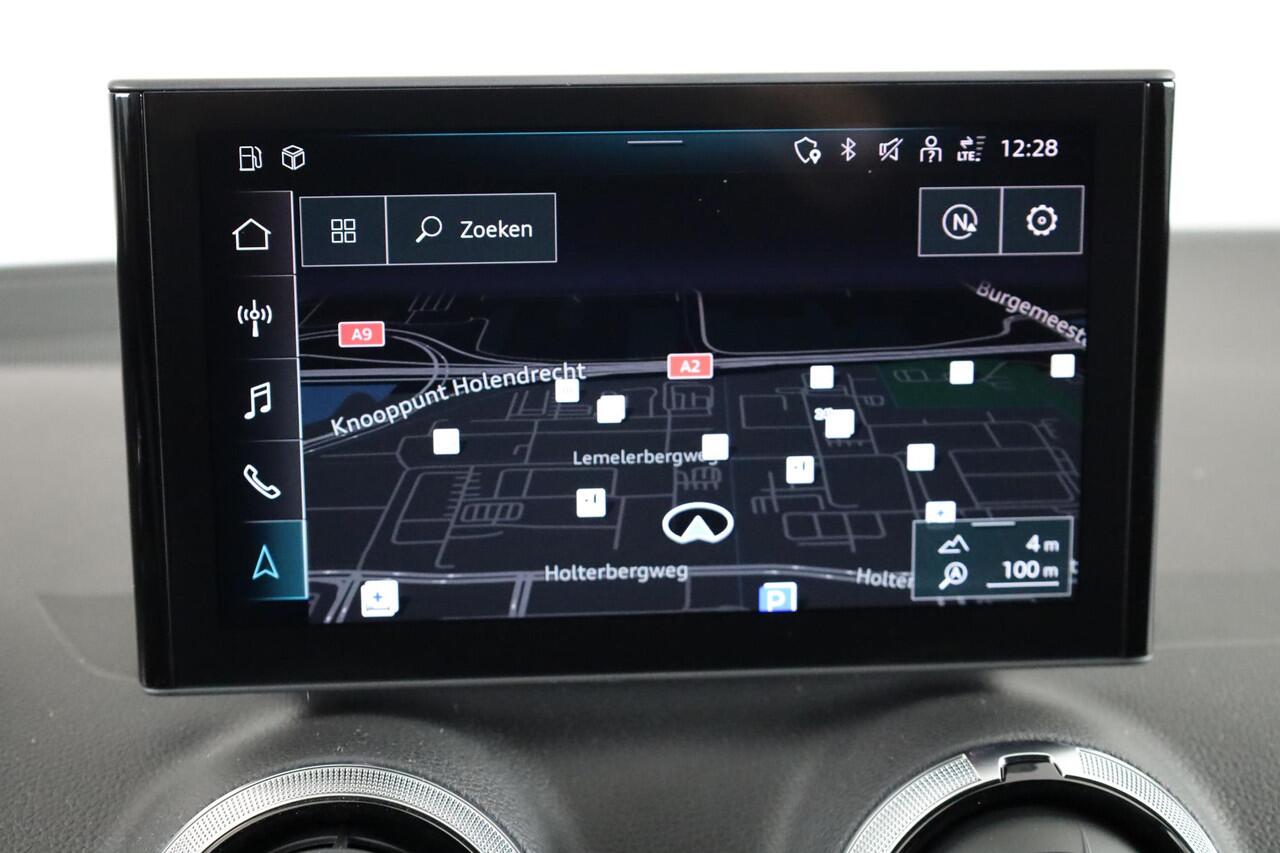 Audi Q2 35 TFSI S Edition 150pk S-tronic | Stoelverwarming | Optiek pakket zwart plus, | 18 inch lichtmetalen velgen | Audi soundsysteem | S-line