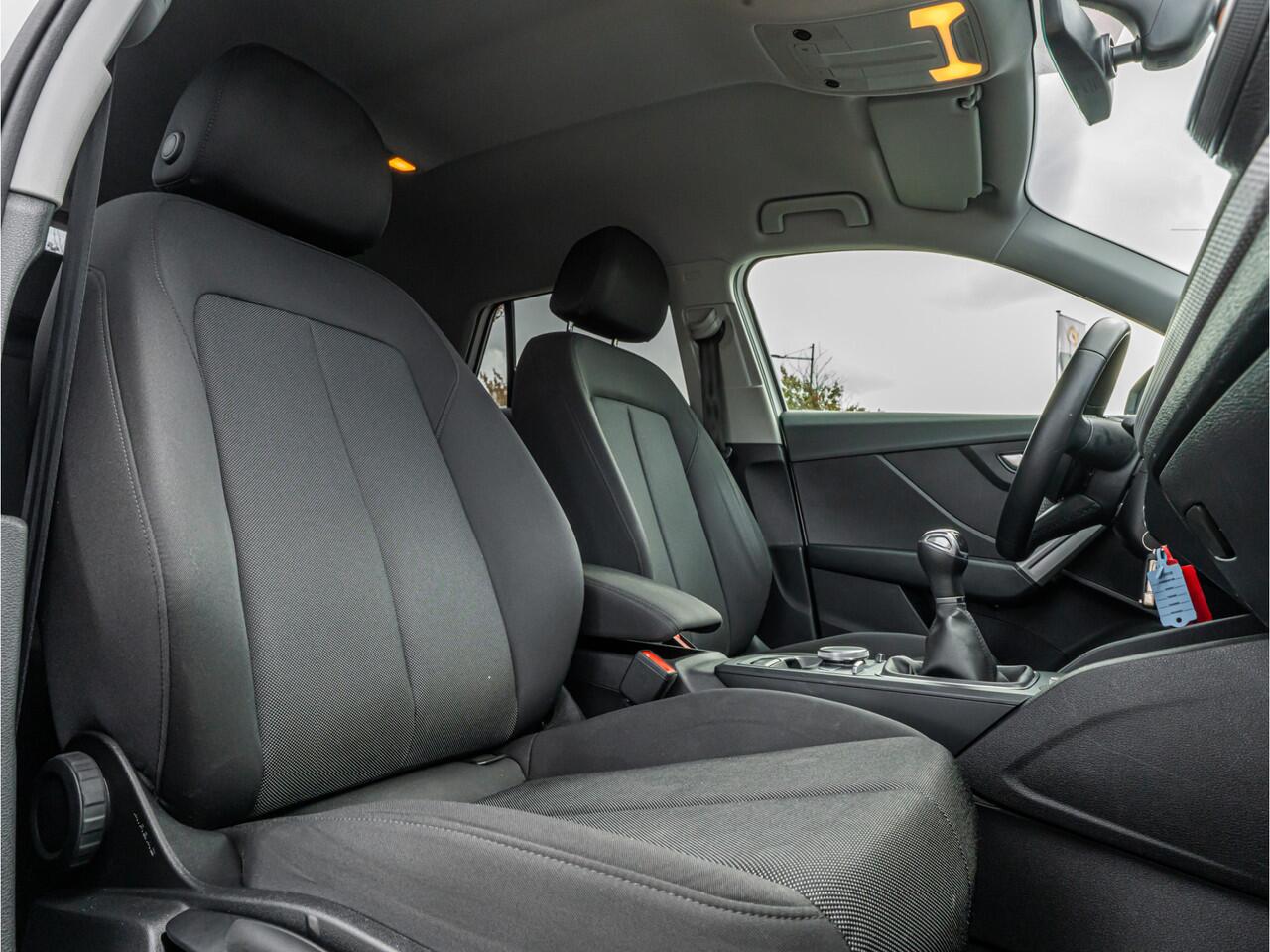 Audi Q2 30 TFSI Advanced edition CAMERA STOELVERW ADAP CRUISE LED