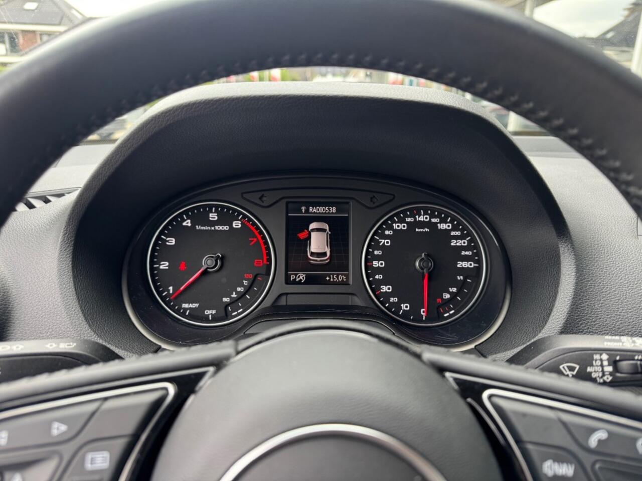 Audi Q2 35 TFSI CoD Design