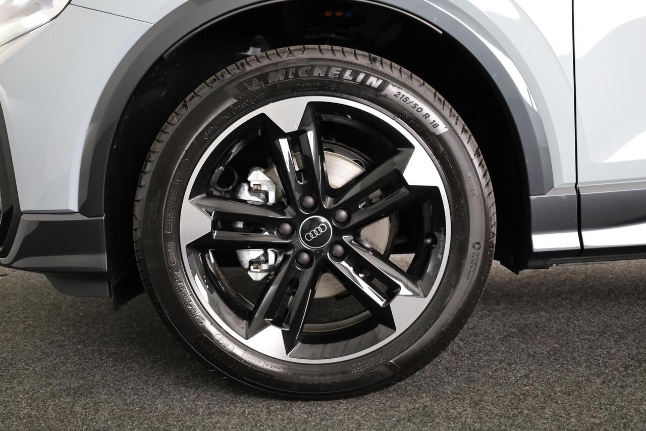 Audi Q2 35 TFSI S Edition 150pk S-tronic | Stoelverwarming | Optiek pakket zwart plus, | 18 inch lichtmetalen velgen | Audi soundsysteem | S-line