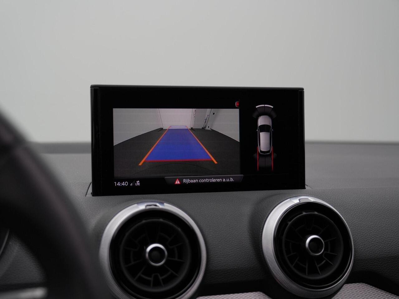 Audi Q2 35 TFSI 150 pk S-tronic Advanced edition | Panoramadak | Achteruitrijcamera | Navigatie | Stoelverwarming