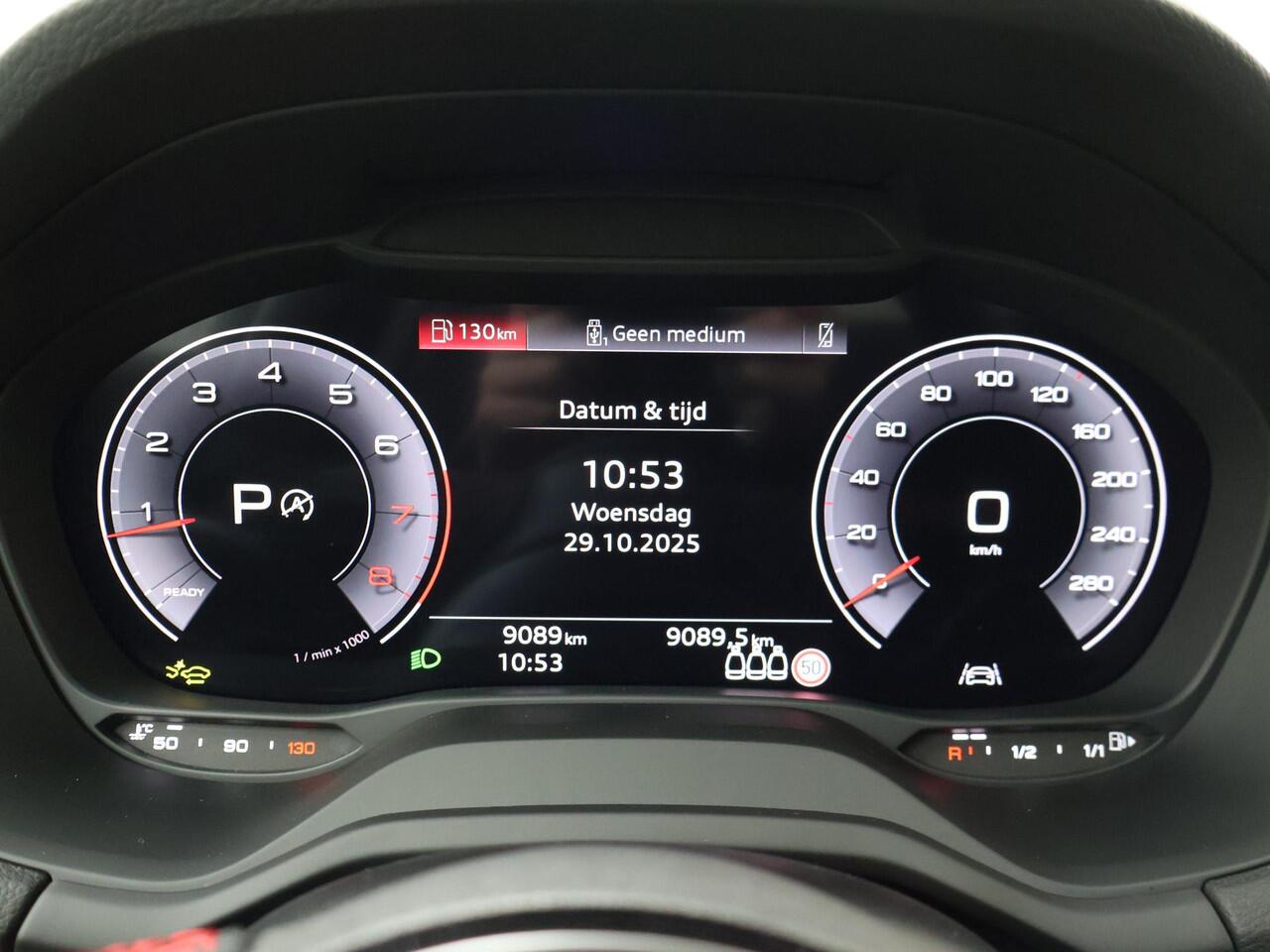 Audi Q2 35 TFSI S Edition | 150 PK | Automaat | Trekhaak | Matrix LED | S line interieur | S line |