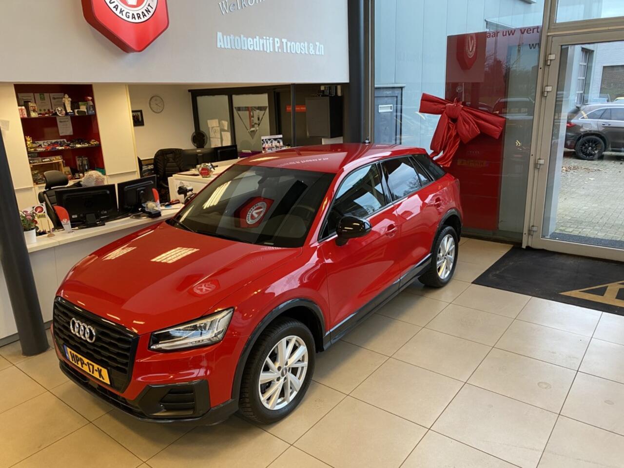 Audi Q2 40 TFSI quattro AUTOMAAT/Navigatie/Virtual cockpit/Climate control/Adaptive cruise control/Achteruitrijcamera/Parkeersensoren rondom/Stoelverwarming/Elektrische achterklep/\Keyless/DAB/Lederen bekleding/17'' Lichtmetalen velgen.