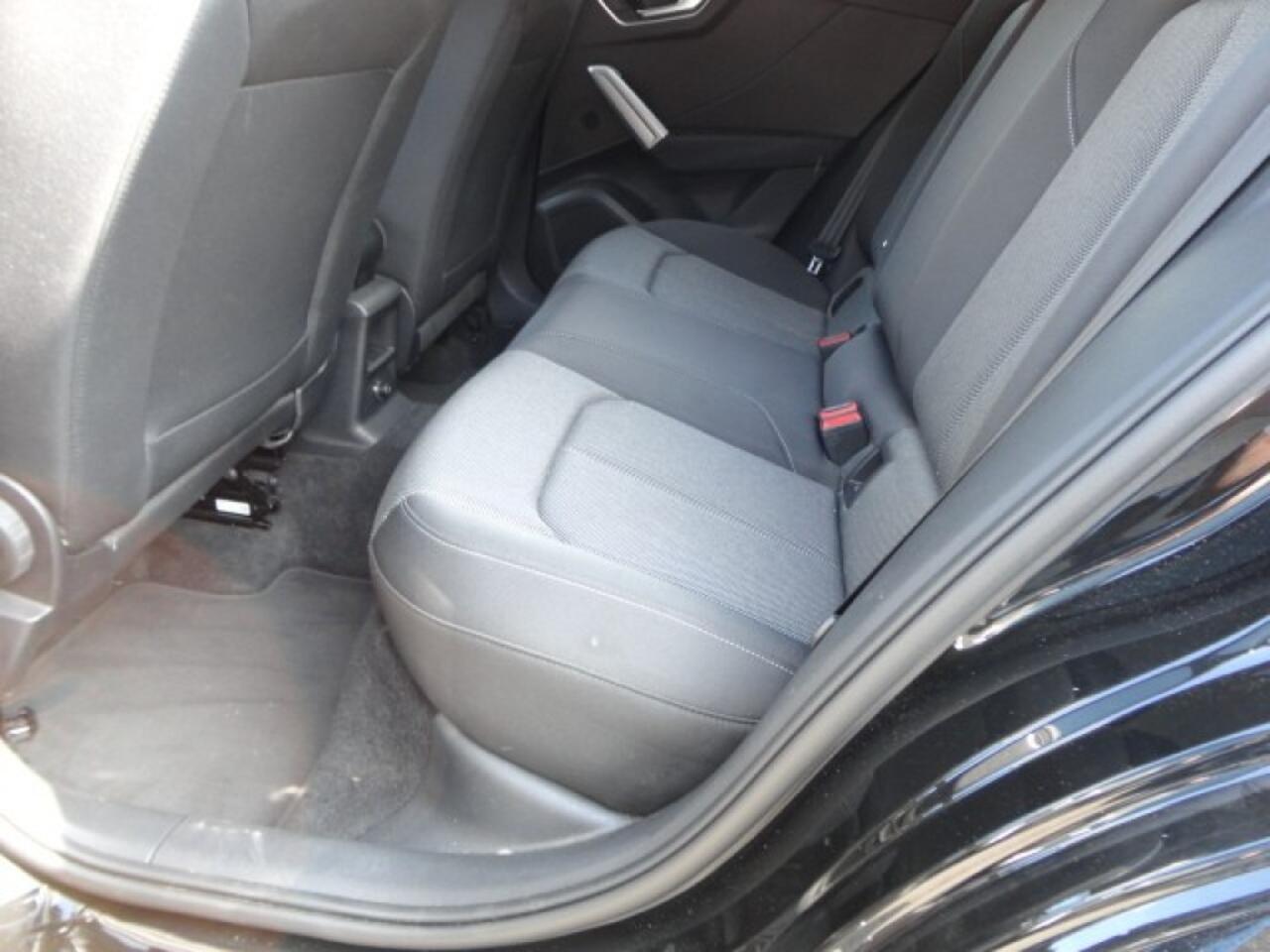 Audi Q2 35 TFSI Advanced edition Clima ,Navi ,Pdc v+a ,Camera ,Trekhaak ,NL auto