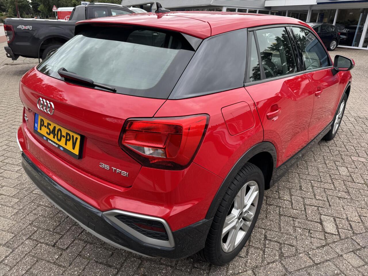 Audi Q2 35 TFSI S Edition 150pk Automaat | Afneembare Trekhaak | Stoelverwarming | Navigatie | Climate control