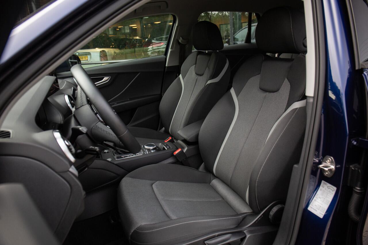 Audi Q2 35 TFSI S-Tronic Advanced edition , Navarrablauw , Adaptive cruise, Virtual cockpit,