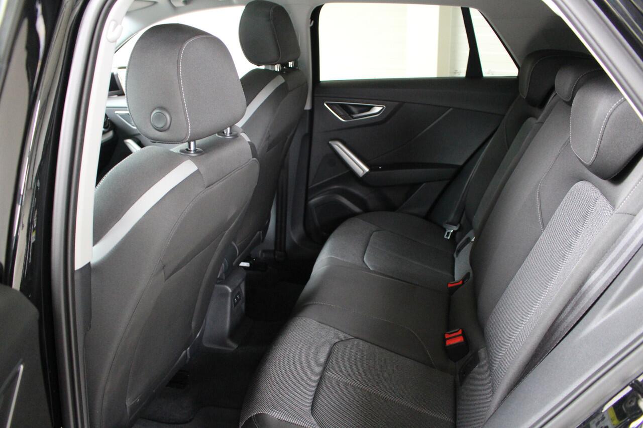 Audi Q2 35 TFSI S-Line Edition Automaat Navigatie | Panoramadak | El. achterklep | Camera