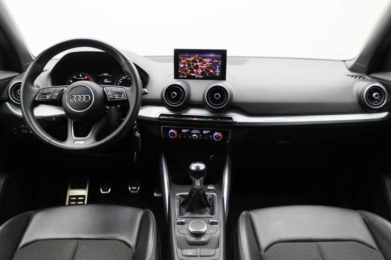 Audi Q2 30 TFSI S Edition 2x S-Line, LED, Apple Carplay, Climate, Navigatie, DAB