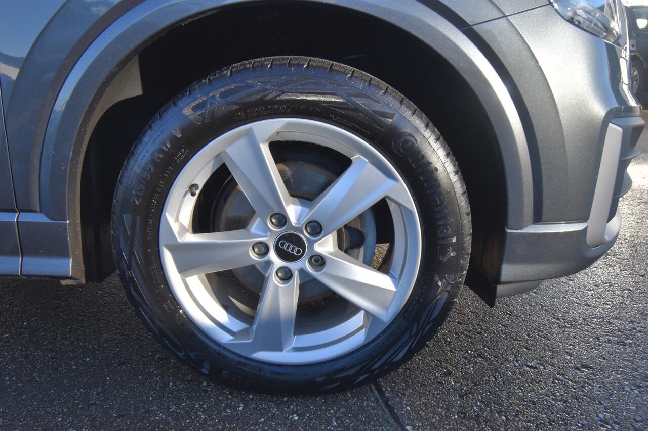 Audi Q2 35 TFSI S Edition , NAVI , CLIMATR , LED KOPL , PDC A , LMV 17 , CR CONTR ,