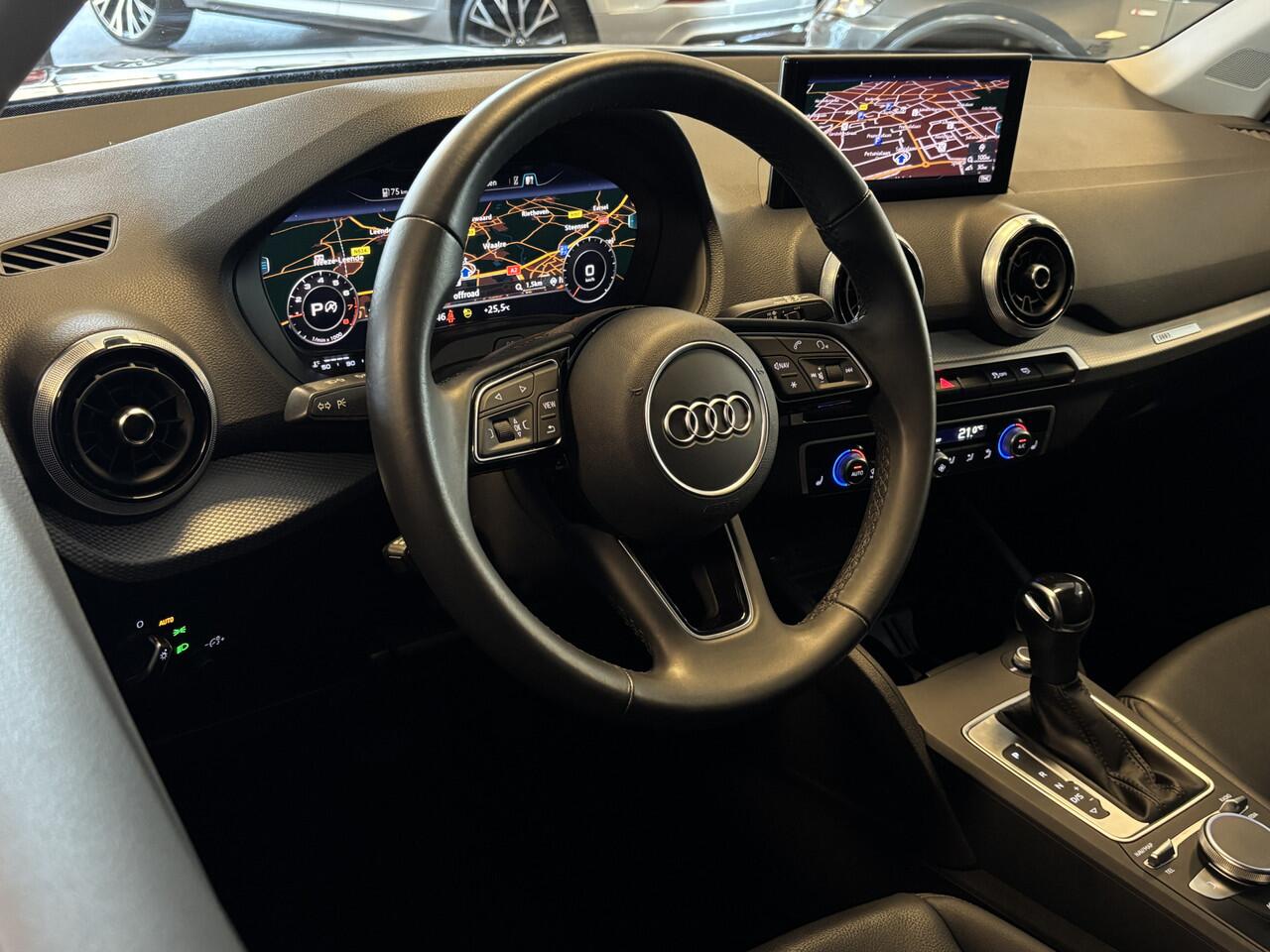 Audi Q2 35 TFSI / Panoramadak / Virtual / LEER / Dab+ / Apple Carplay / Parkassist / full LED / Camera / MMI Touch / Navi - Elek achterklep -