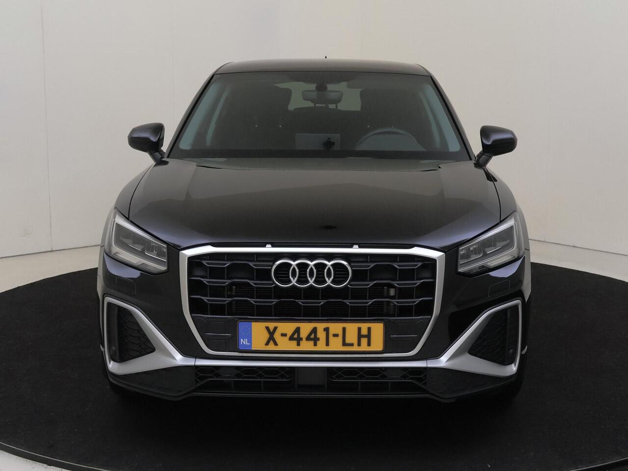 Audi Q2 35 TFSI S Edition | Trekhaak | Stoelverwarming | Navigatie | CarPlay | Cruise control | Virtual cockpit |