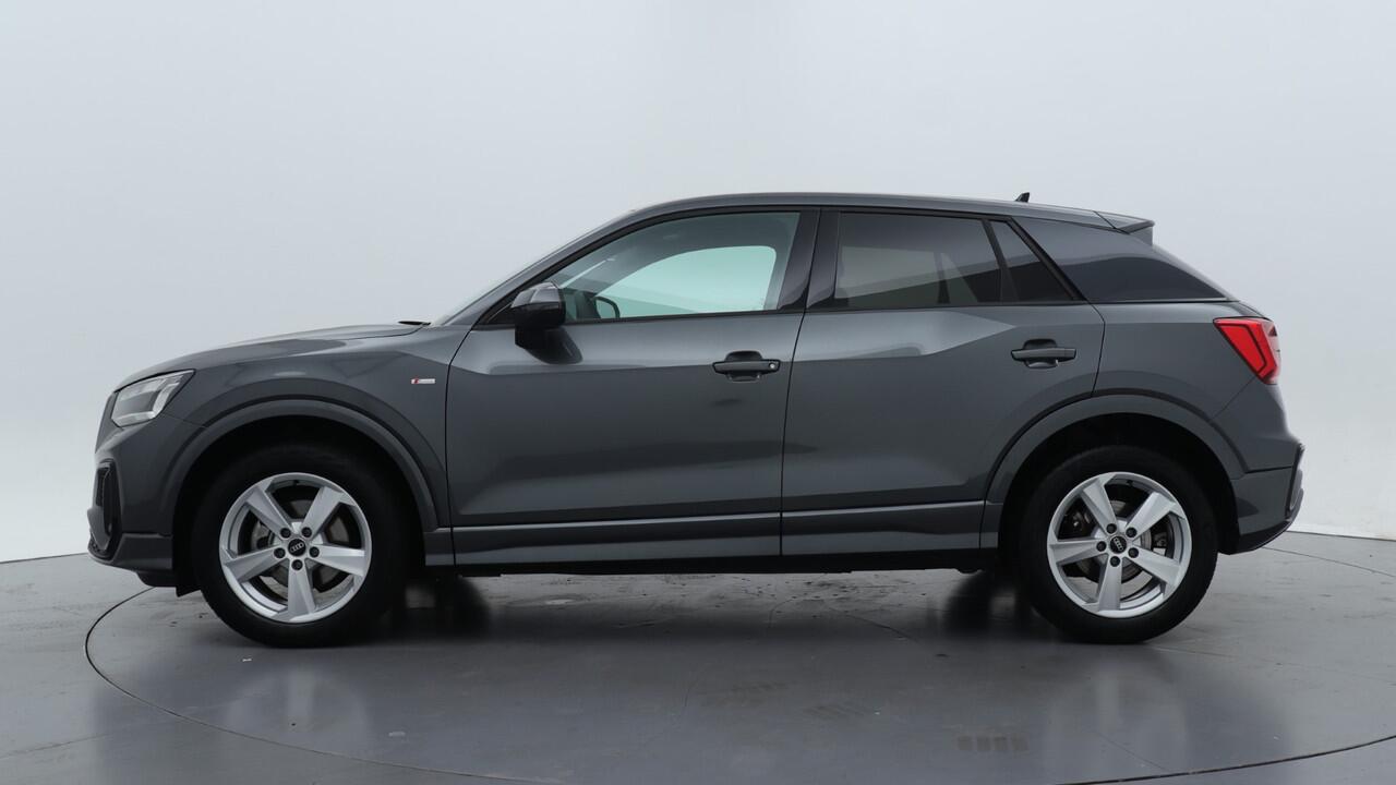 Audi Q2 35 TFSI 150PK S-Line Edition / Stoelverwarming / ACC / Matrix LED