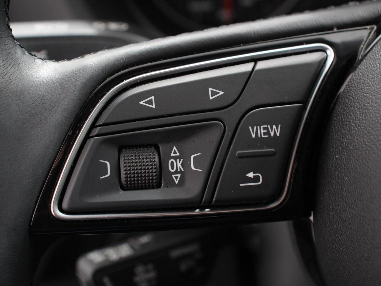 Audi Q2 35 TFSI 150PK S-tronic Prestige Navigatie Apple Carplay/Android Auto Adaptive Cruise Control Parkeersensoren Camera Stoelverwarming