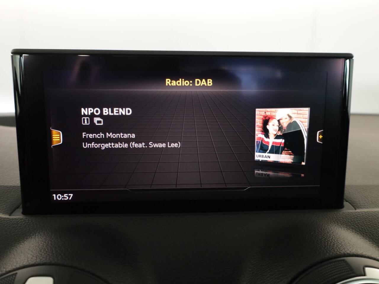 Audi Q2 30 TFSI Pro Line 110 pk | Navigatie via App | Panoramadak | Parkeersensoren achter | LED koplampen | Apple Carplay/Android Auto |