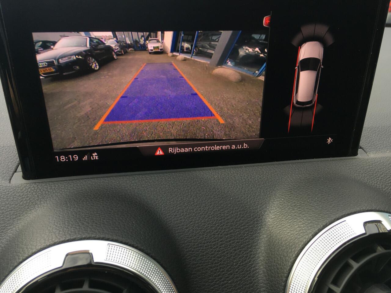 Audi Q2 35 TFSI S-line B&O Standverwarming