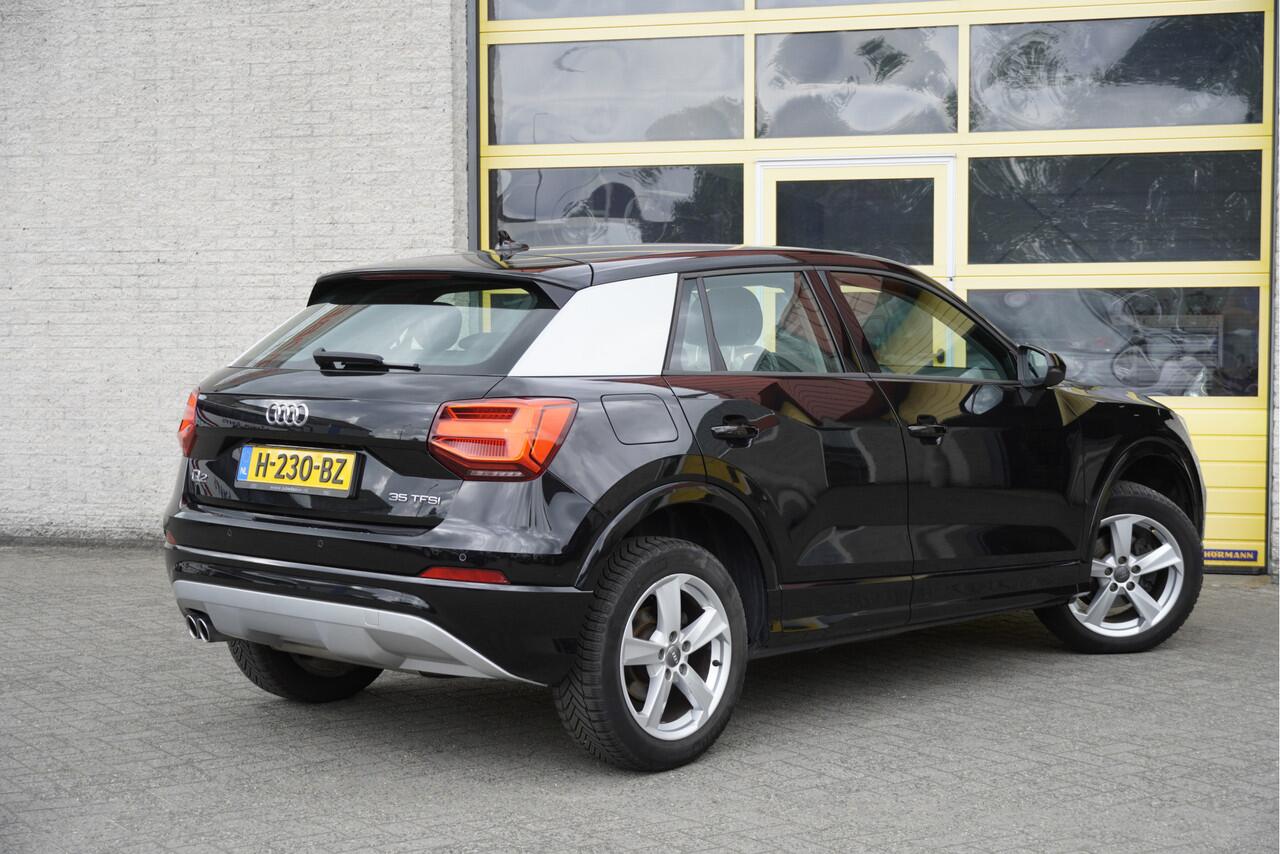 Audi Q2 35 TFSI 150PK! Automaat Epic BJ2020 Lmv 17" | Led V+A | Pdc | Navi | Dynamische knipperlichten | Climate control | Cruise control | Getint glas