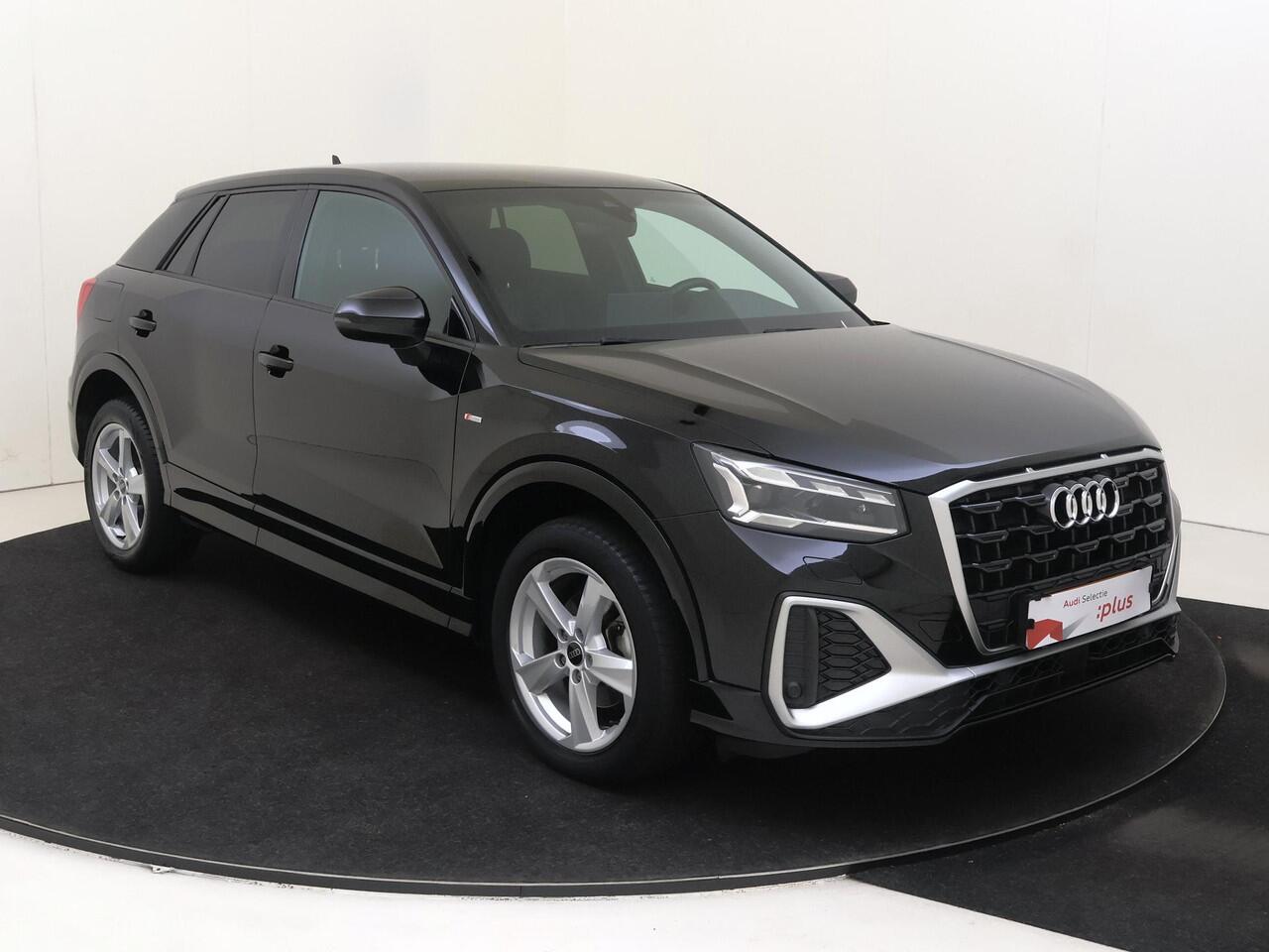 Audi Q2 35 TFSI S Edition | LED matrix verlichting | CarPlay | Virtual cockpit | Cruise control | Navigatie | S-line interieur | Climate control |