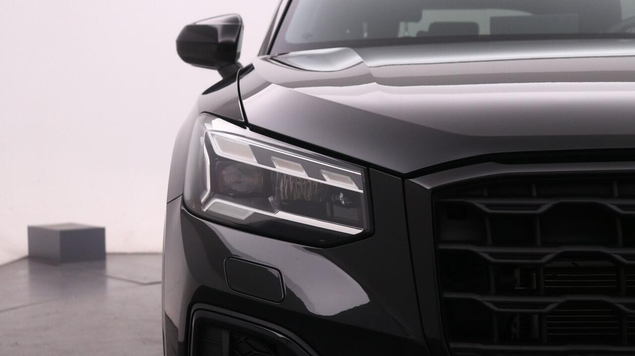 Audi Q2 35 TFSI S Edition | Stoelverwarming | Adaptive cruise | Carplay |